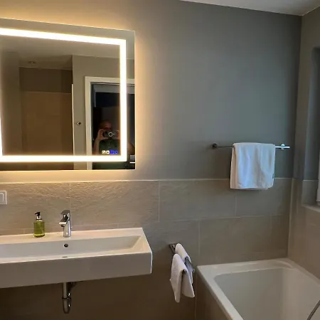 Jardis Boutique (adults Only) 3* Lana